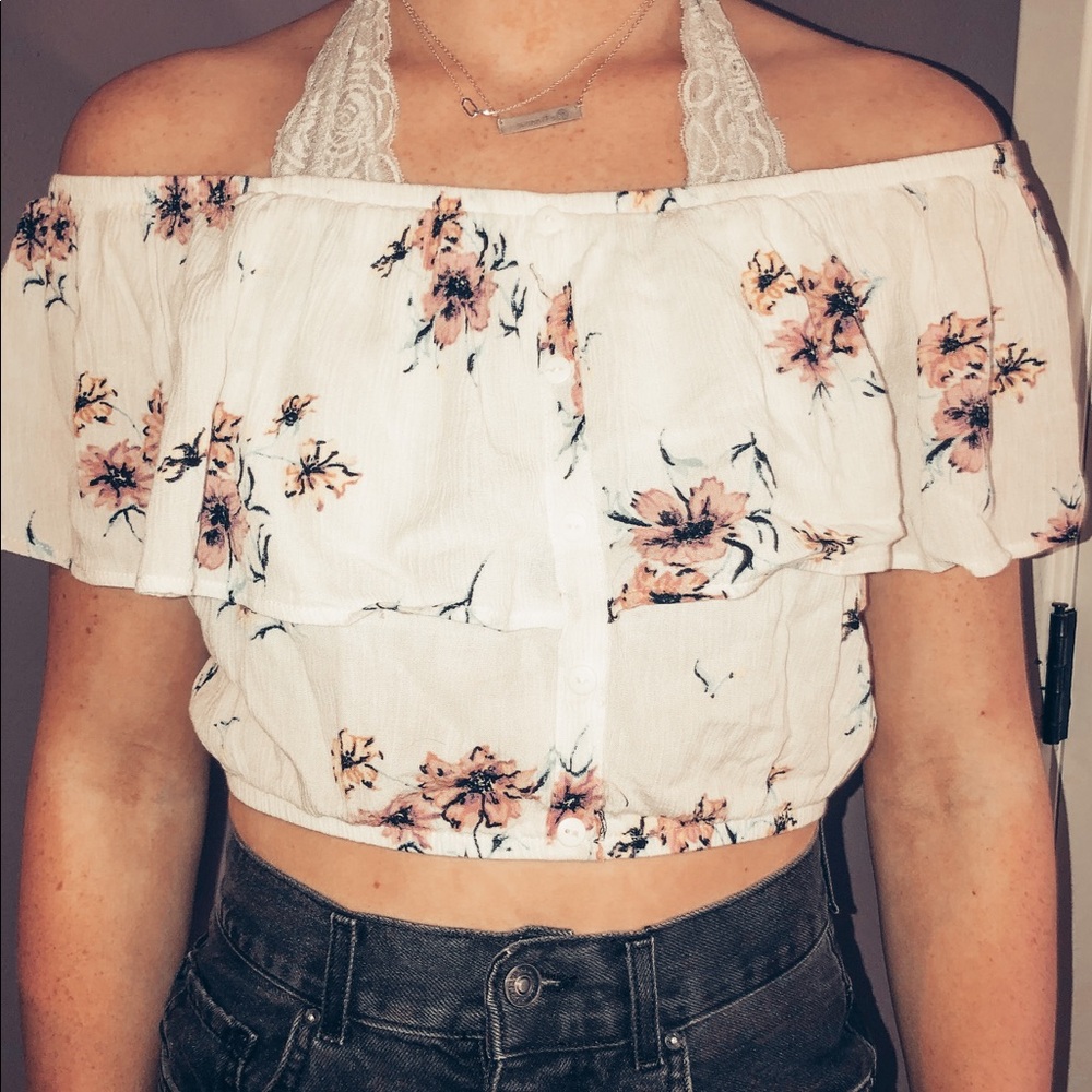 Off the shoulder floral pacsun top